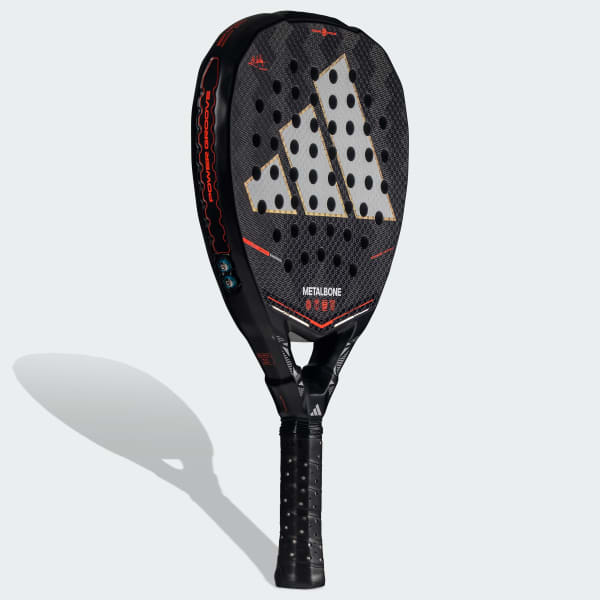 Svart METALBONE 2026