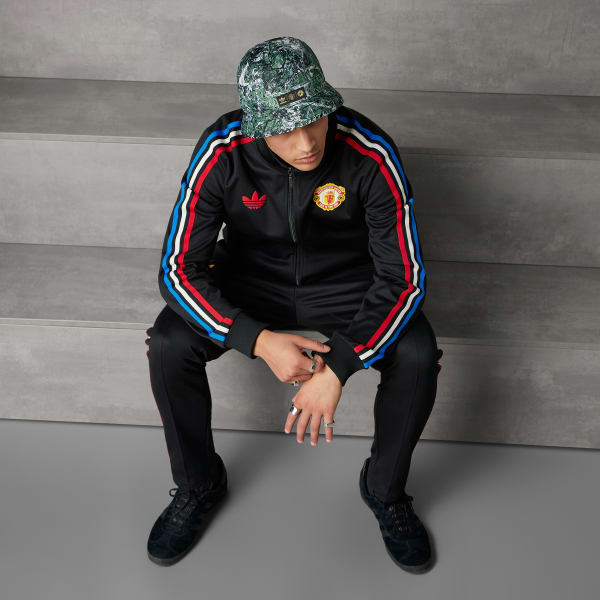 Multicolor Manchester United Stone Roses Bucket Hat