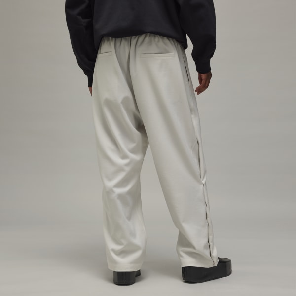 【Y-3】Sport Uniform 3-Stripes TROUSERS Y-3 Sport Uniform 3-Stripe Pants Black | END. (AR)