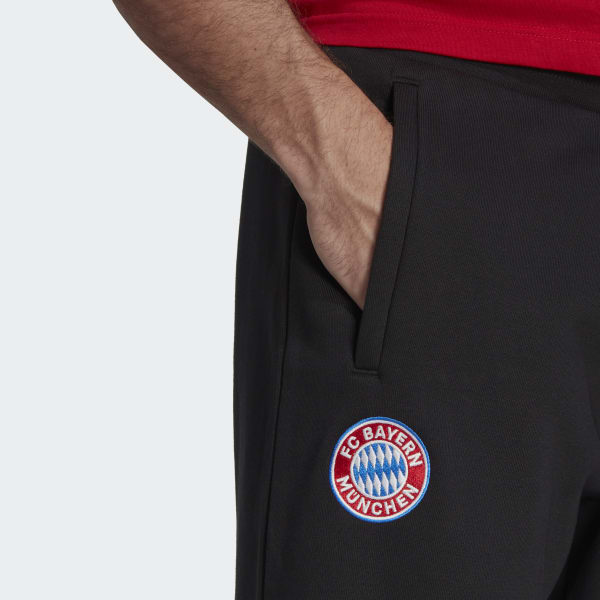 Black FC Bayern Essentials Trefoil Pants BUT98