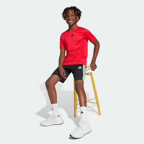 Rojo Conjunto Polera y Shorts Train Essentials