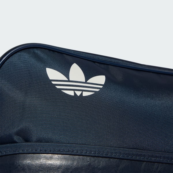 Azul Bolso Airliner