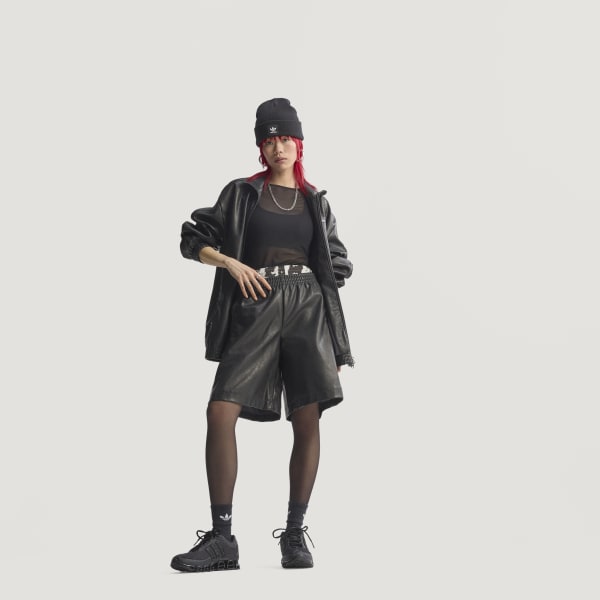 【Adidasコリア】 Pleather Firebird Oversized Jort adidas Pleather Firebird Oversized Jort - Black | Free