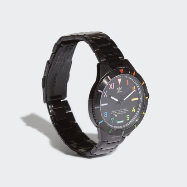 Noir Montre 3e Édition Small M