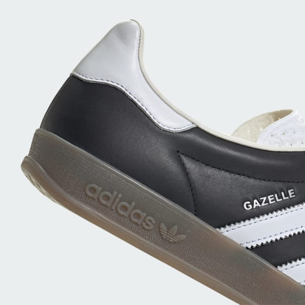 Adidas gazelle super core black vintage white gum store