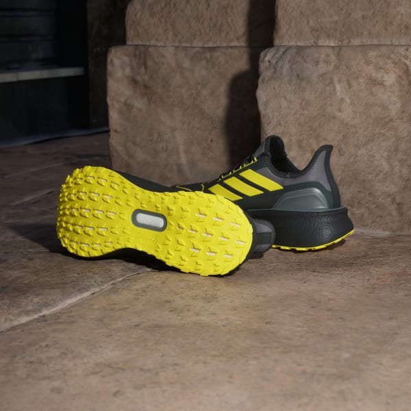 Ultraboost 5 GTX