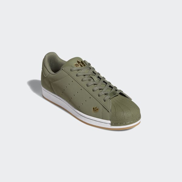 adidas green superstar shoes