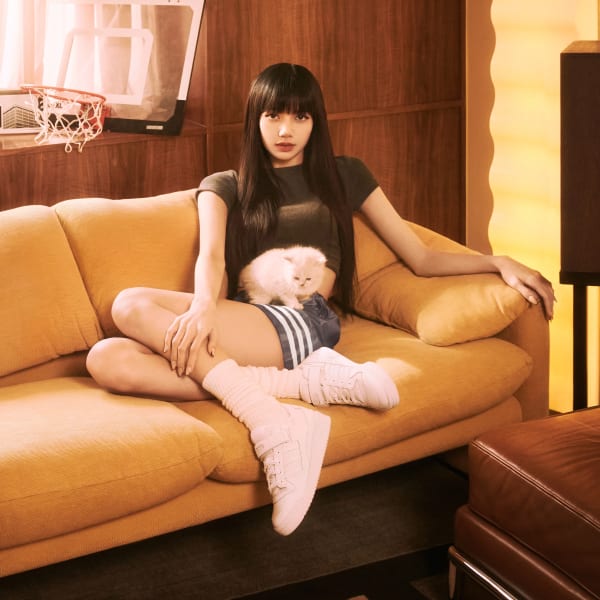 Putih Sepatu Forum Low