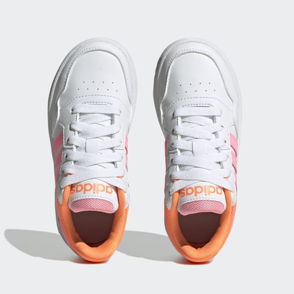 Weiss Hoops Schuh