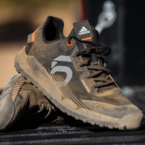 Zwarte grijze Five Ten Trailcross LT schoenen | adidas Belgie