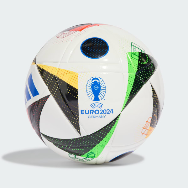 White Fussballliebe League Ball Kids