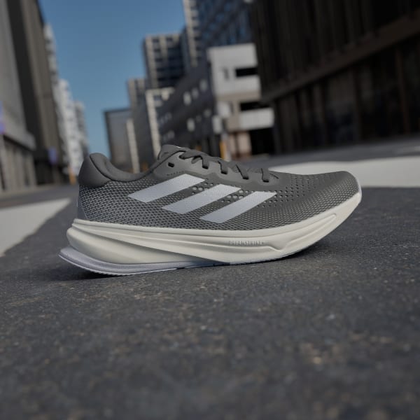 Preto Tênis Supernova Rise Running