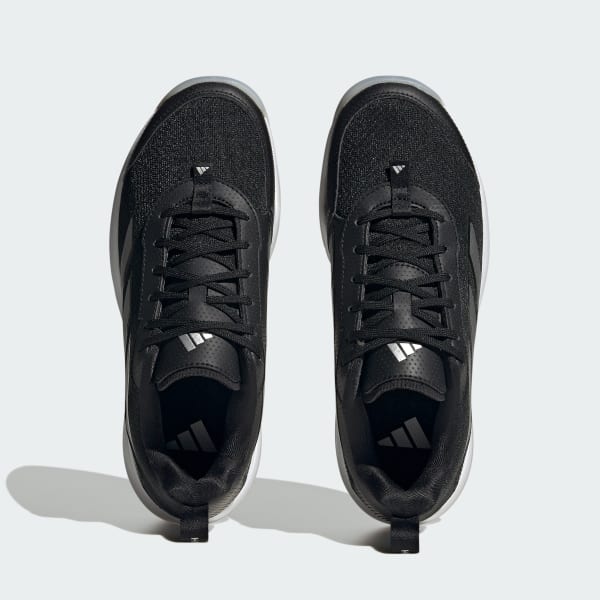 Black Avaflash Low Tennis Shoes