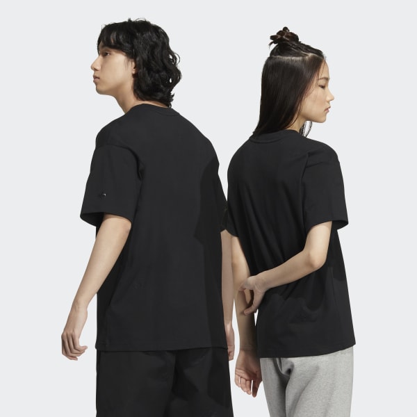 Black Outdoor Scatter Tee EWL33