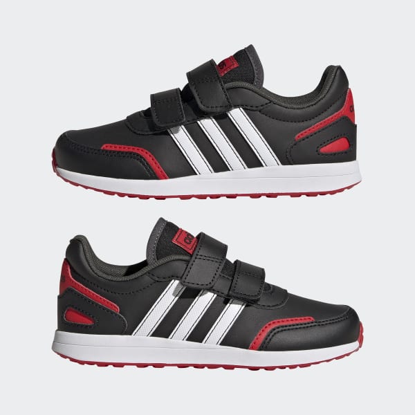 Adidas Sport & Swimwear Abbigliamento sportivo Scarpe sportive Scarpe VS Switch 3 Lifestyle Running Hook and Loop Strap 