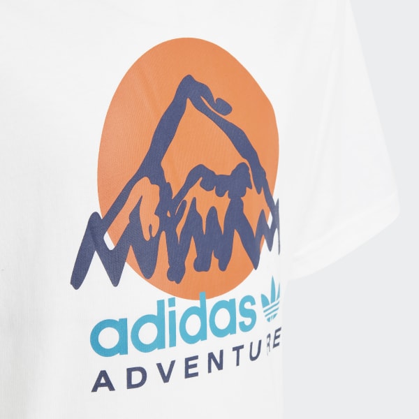 Beyaz adidas Adventure Tişört