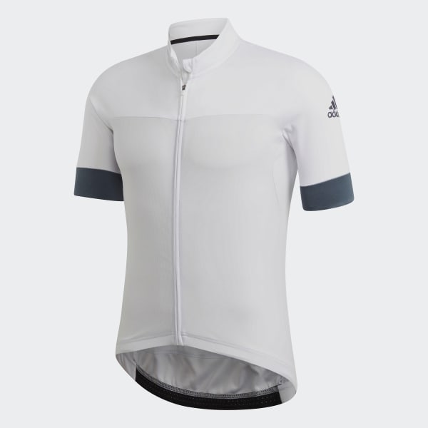 grey cycling jersey