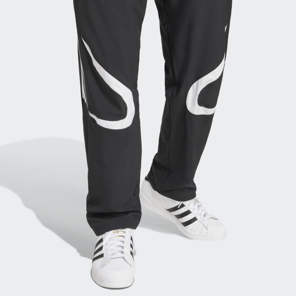 adidasトラックパンツ アディダス トラックパンツ（ジェンダーニュートラル