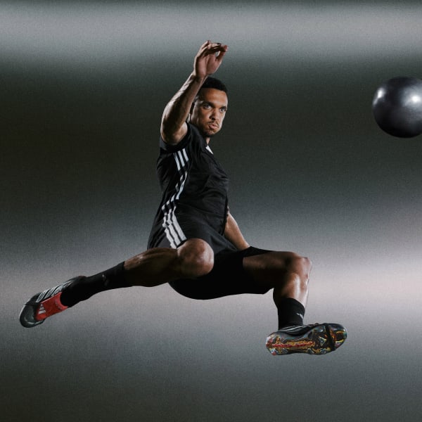 PREDATOR ELITE Fold-Over Tongue Firm Ground Football Boots