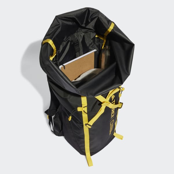 Schwarz TERREX x National Geographic AEROREADY Rucksack