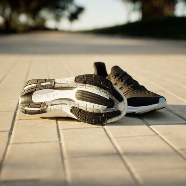 Μαύρο Ultraboost Light Shoes