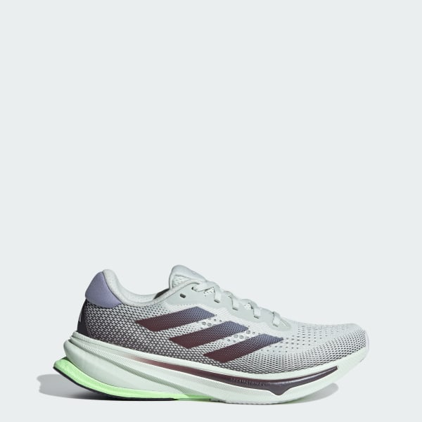 Green Supernova Rise Running Shoes