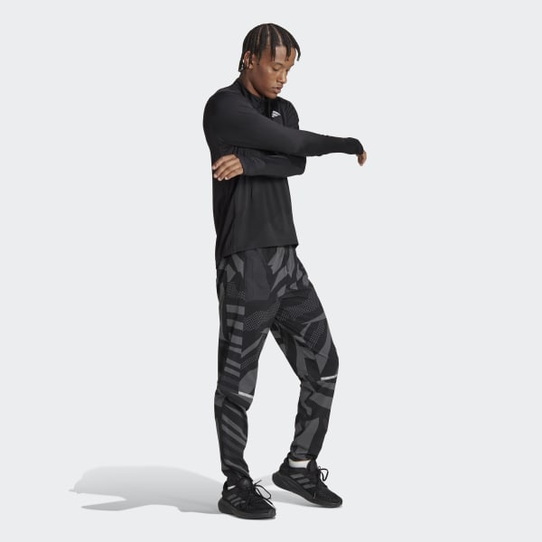 Schwarz Own the Run 1/2 Zip Longsleeve