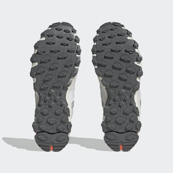Weiss Hyperturf Adventure Schuh