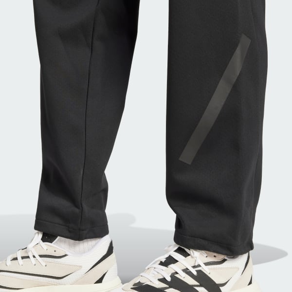 Calça Open-Hem adidas Z.N.E. - Preto adidas | adidas Brasil