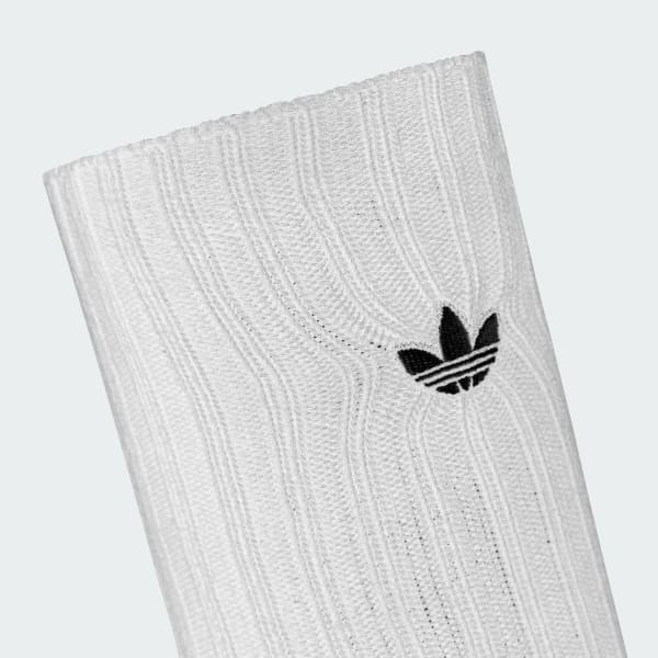 White 슬라우치 크루 삭스 1켤레