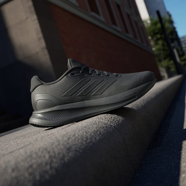 Zwart Runfalcon 5 Hardloopschoenen