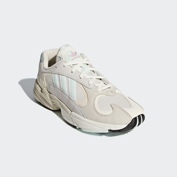 adidas yung 1 con strisce colorate