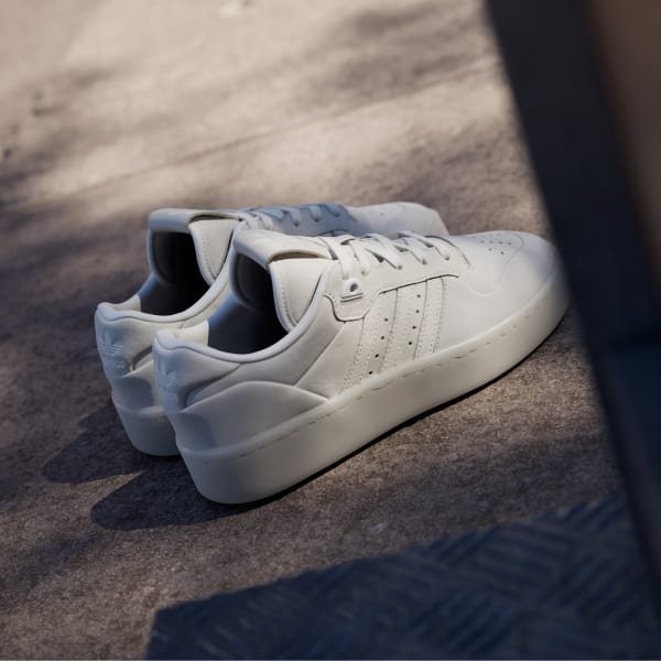 Adidas originals rivalry low trainer in white best sale