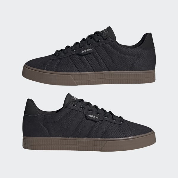 Adidas daily sale preto