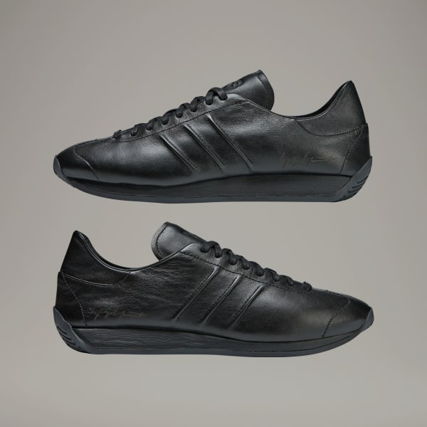 Adidas country noir 2025