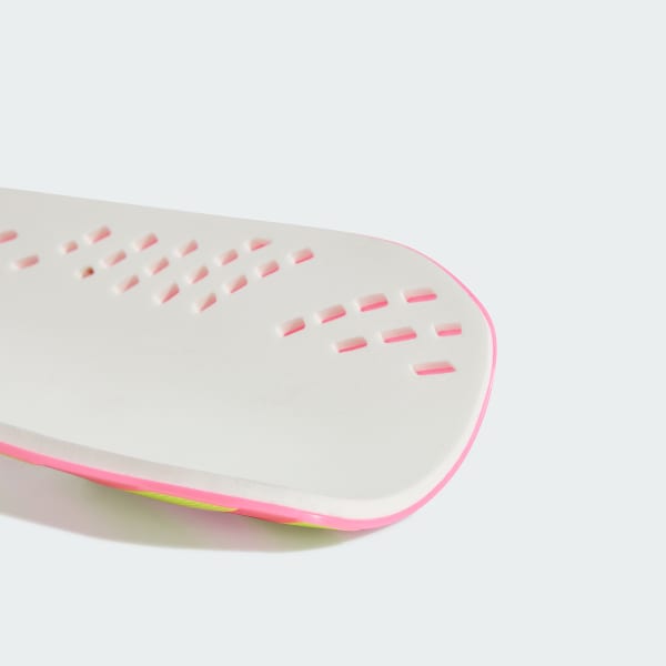 Rosa Tiro Club Shin Guards