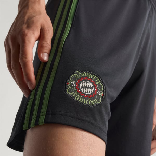 Zwart FC Bayern München 25/26 Wiesn Short
