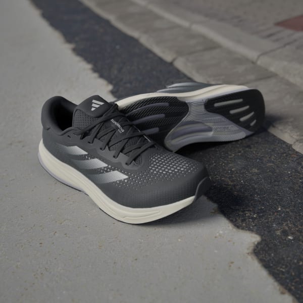 Supernova Rise Wide Running Shoes