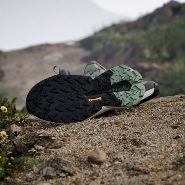 Green Terrex Trailmaker 2.0 GORE-TEX Hiking Shoes