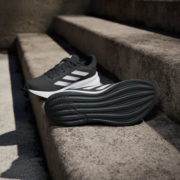 Noir Chaussure Response