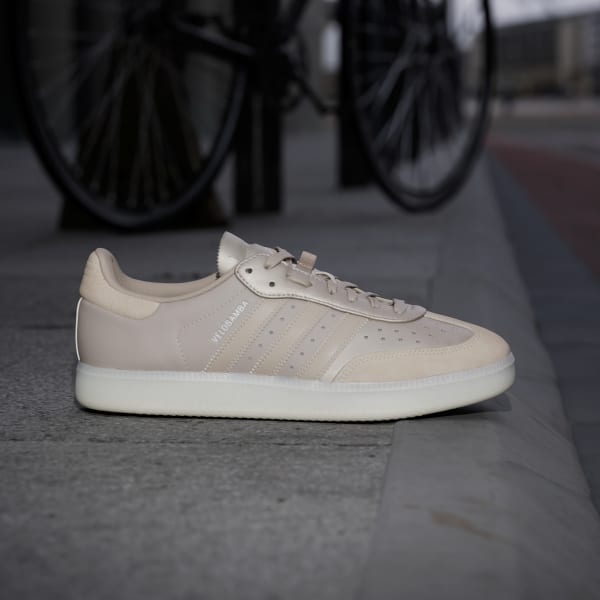 ★関税込★adidas★VELOSAMBA LEA スニーカー★22-29.5cm★ New Adidas Velosamba LEA Cycling Shoes - Triple White