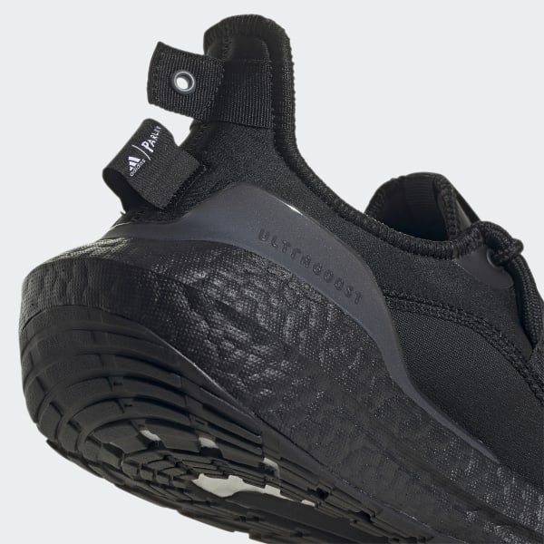 Black Ultraboost 21 x Parley Shoes LTI77