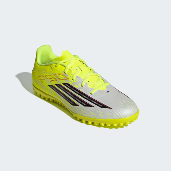 geel F50 Club Turf Voetbalschoenen