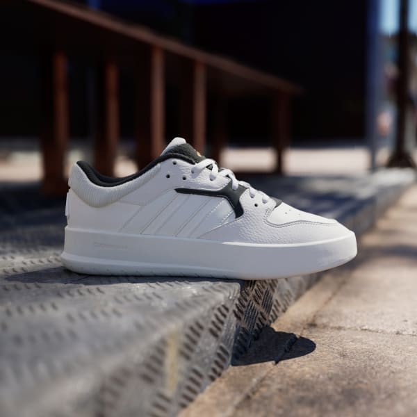 Blanco Zapatilla Court 24