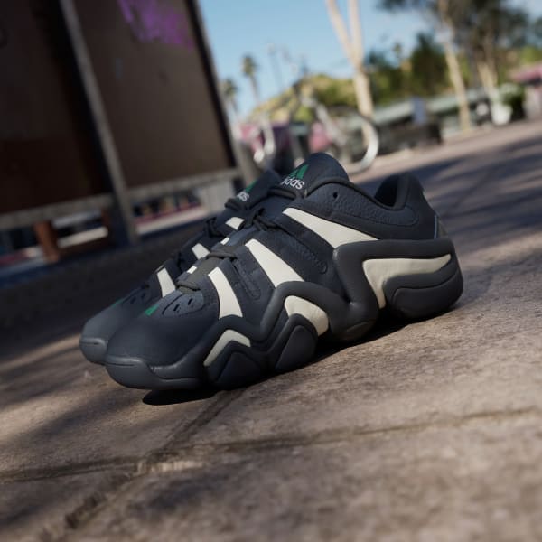 Crazy 8 Low Shoes