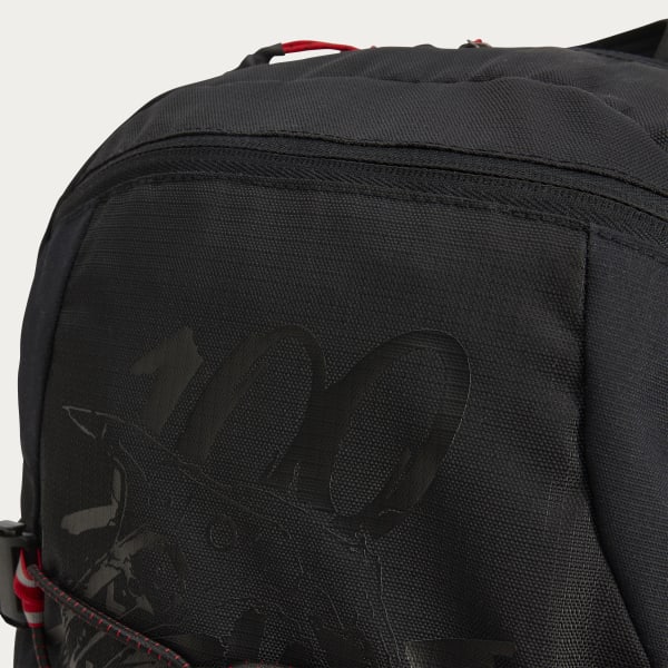 100_Thieves_JN3718_db42_detail