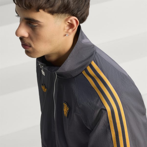 adidas Manchester United Terrace Icons Half-Zip Jacket