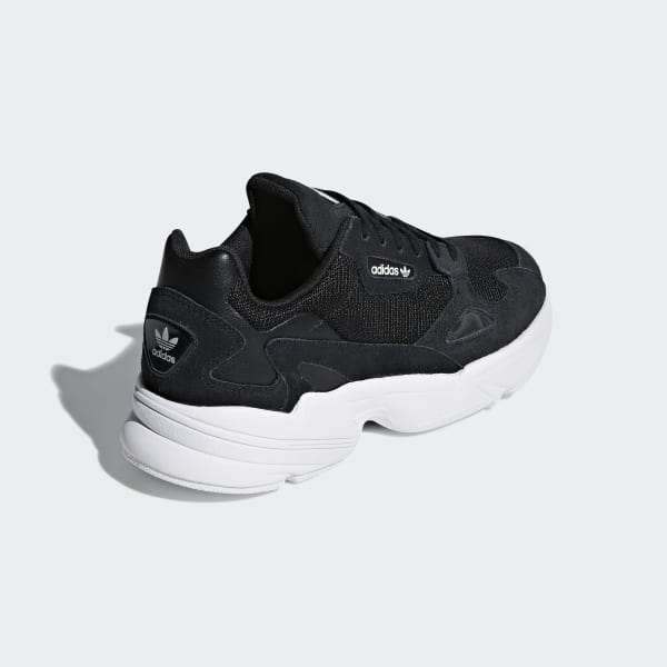 adidas falcon mujer negras