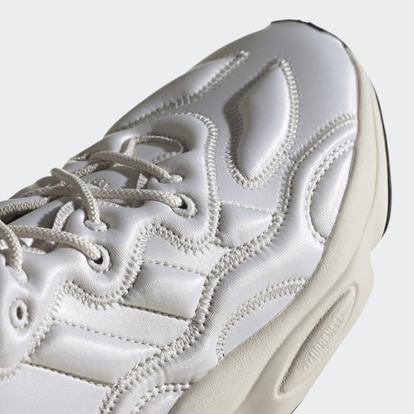 ozweego tech clear granite