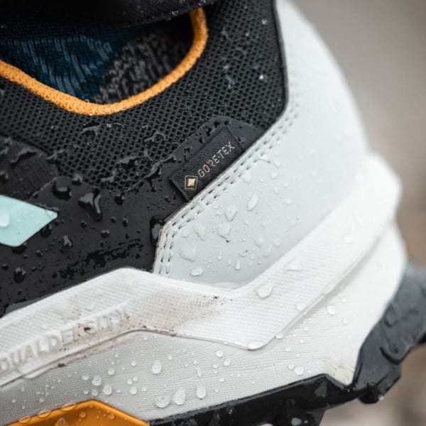 Siyah Terrex AX4 GORE-TEX Yürüyüş Ayakkabısı